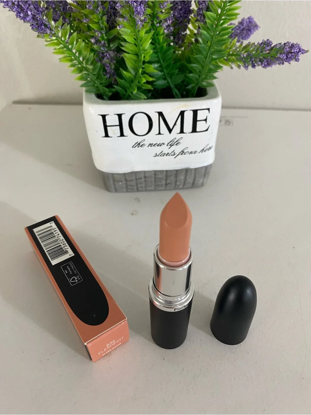 MAC MACximal Sleek Satin Lipstick FLESHPOT 836 - Full Size New in Box